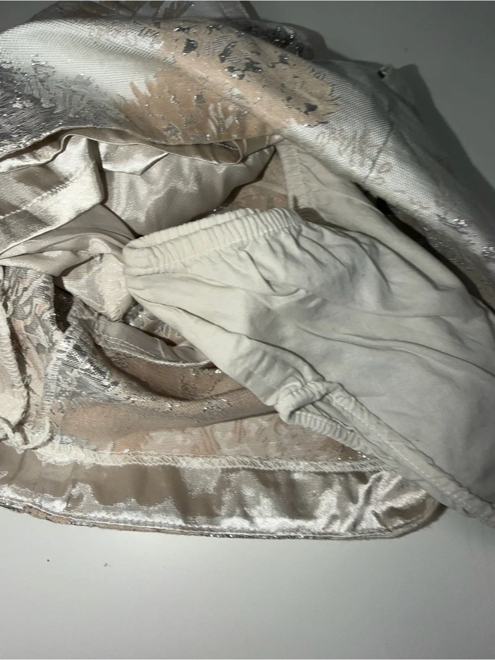 Baby Gap Girls Holiday Dress Beige w/ Silver Foil w/ Bloomers Size Toddler 18-24